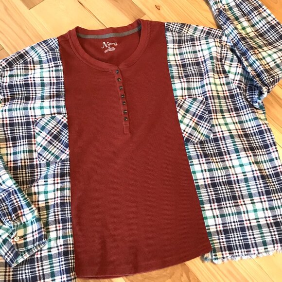 Reworked Flannel Tee, Size L-2XL: Upcycled Oversized Rust Waffle Knit Shirt - Picture 8 of 10